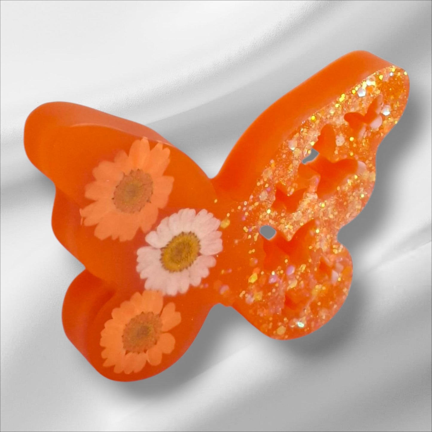 Schmetterling mit Blumen