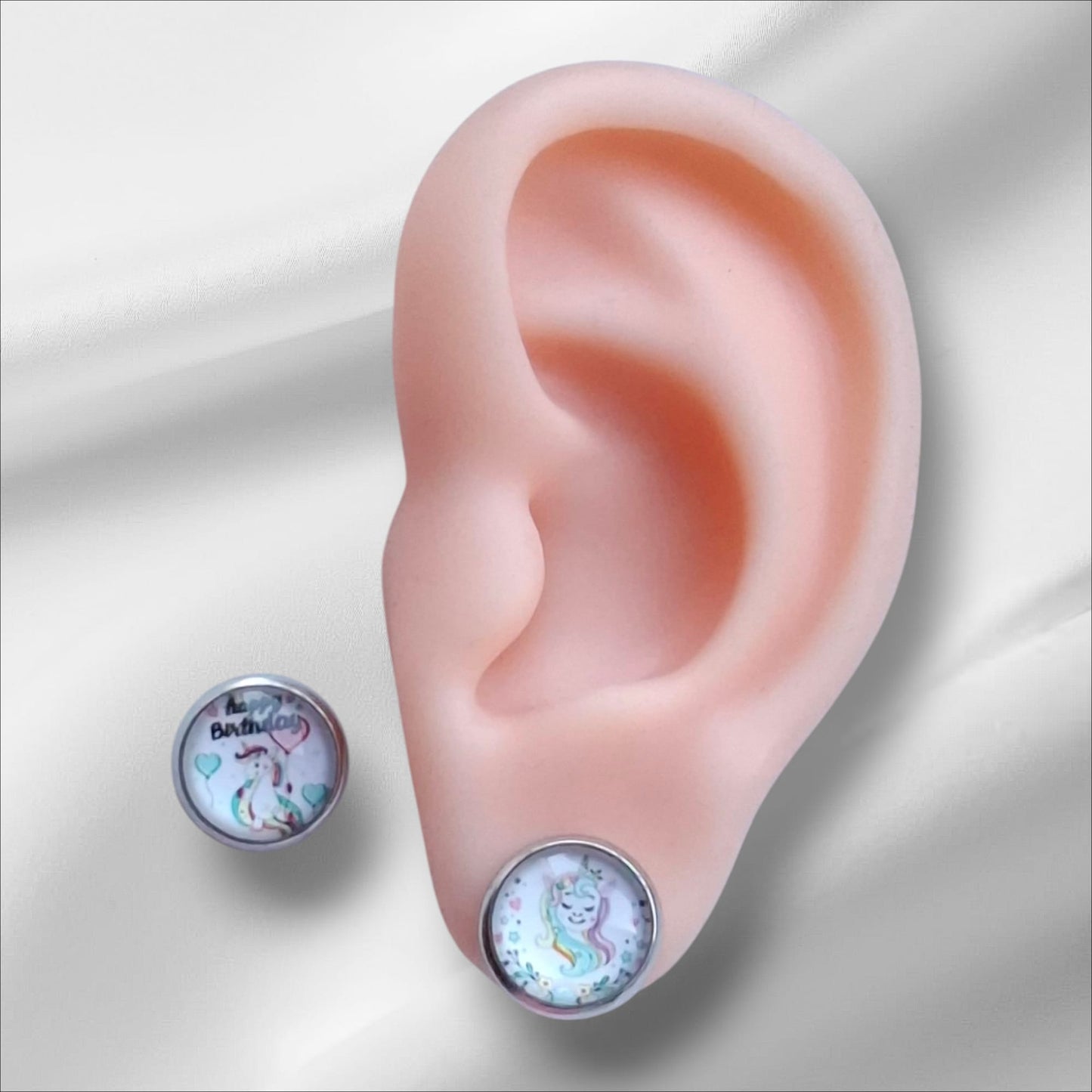 Cabochon Ohrstecker Einhorn 12mm