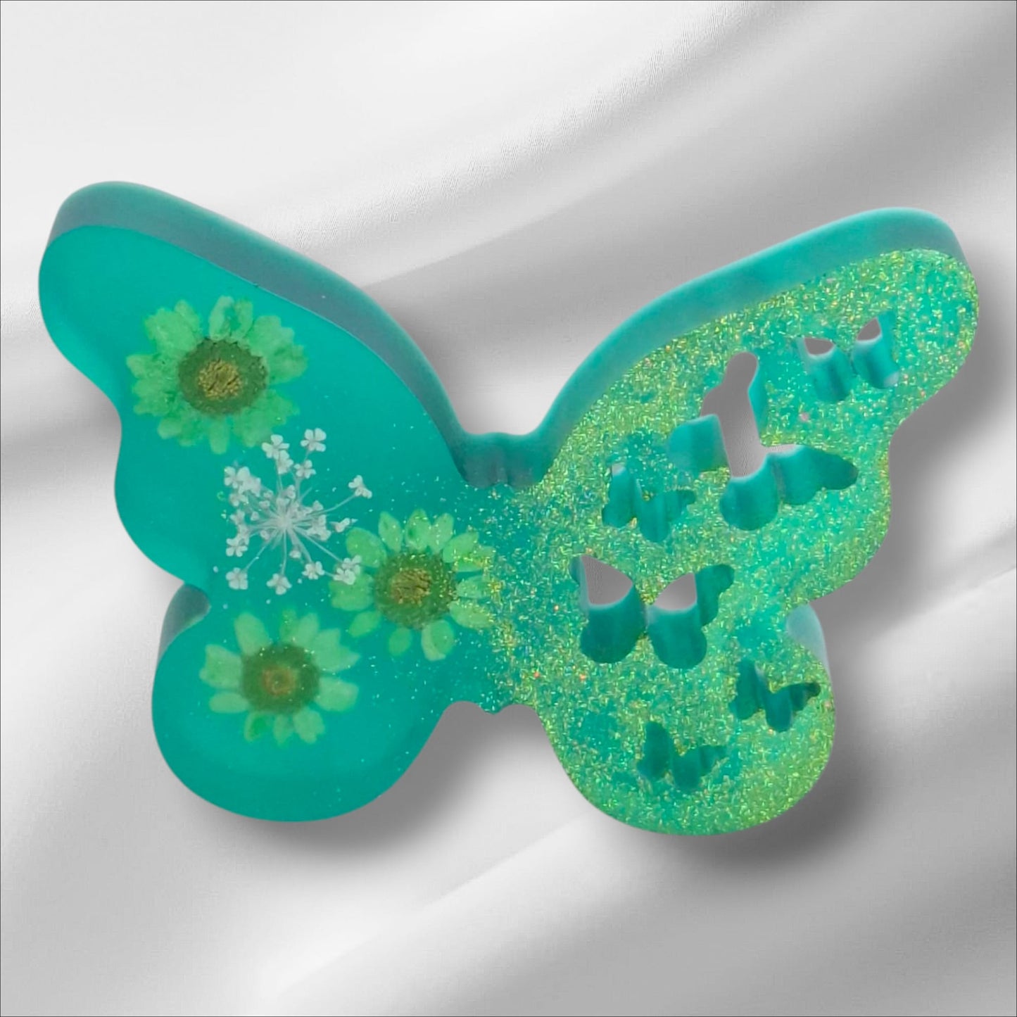 Schmetterling mit Blumen