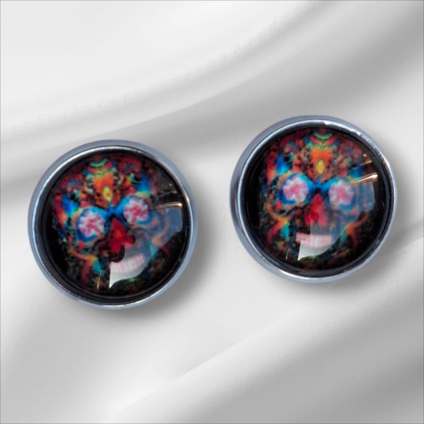 Cabochon Ohrstecker Totenkopf 12mm